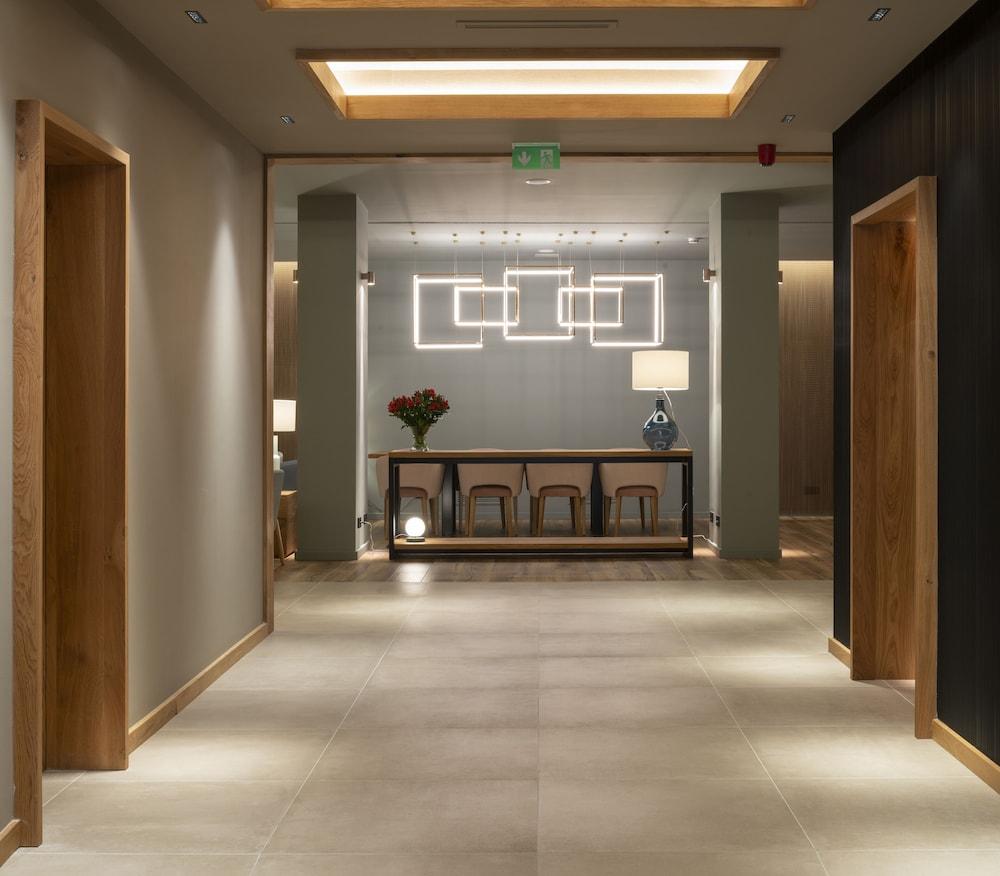 Hotel Ciudad De Логроньо Экстерьер фото